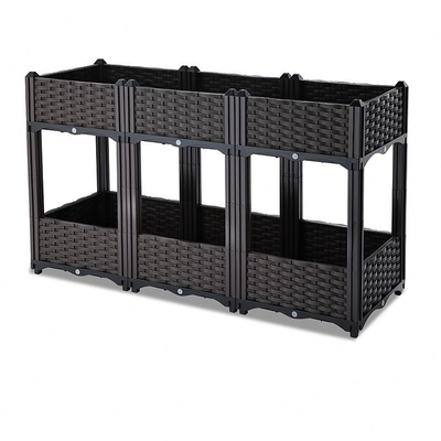 Planteur en plastique de balcon multi de couche sur la conception de rotin de roues aucune fuite