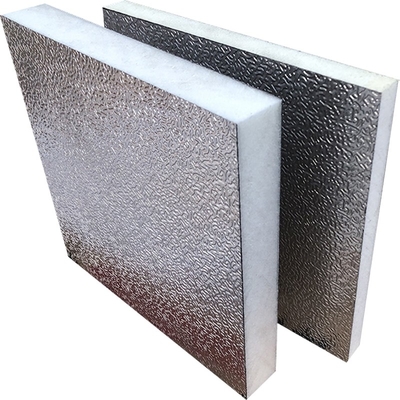 30mm sous des panneaux isolants de plancher